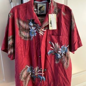 Tommy Bahama mens large. Tags still on
